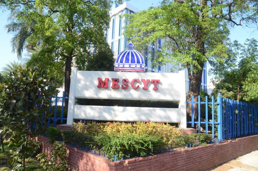 MESCyT destaca preponderancia de las carreras científicas ante desafíos de la sociedad actual