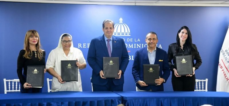 Ministerio de Salud firma acuerdos de gestión con ASFL del sector salud para 2026