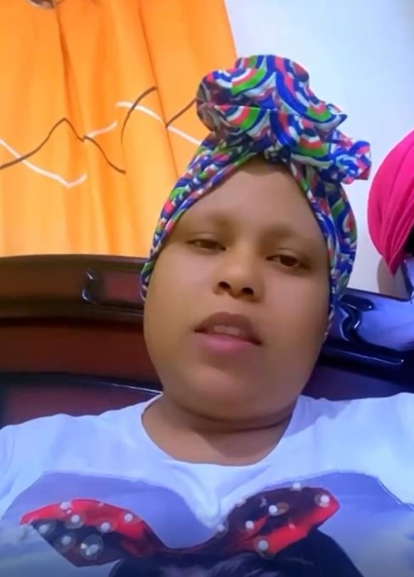 Mujer con cáncer clama por acceso a medicamento de alto costo y pide respuesta urgente a Salud Pública