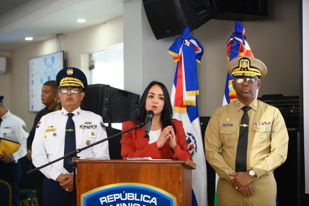 Policía retira más de 6,500 armas ilegales de las calles durante 2025