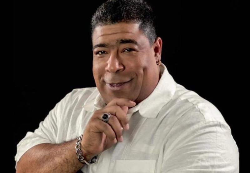 ¿Quién era Félix Rosario, el bachatero dominicano que murió durante un vuelo a Nueva Jersey?