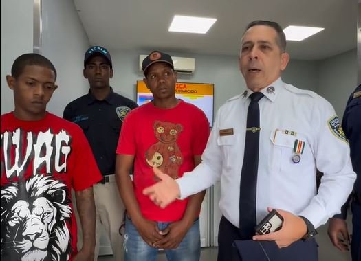 Se entrega hombre señalado por matar mujer tras incidente de tránsito