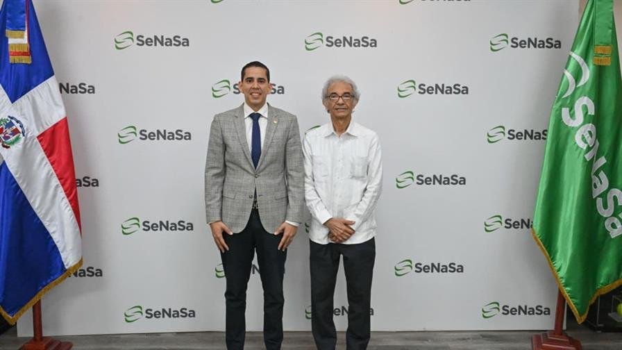 Senasa y clínicas privadas refuerzan coordinación para fortalecer el sistema de salud