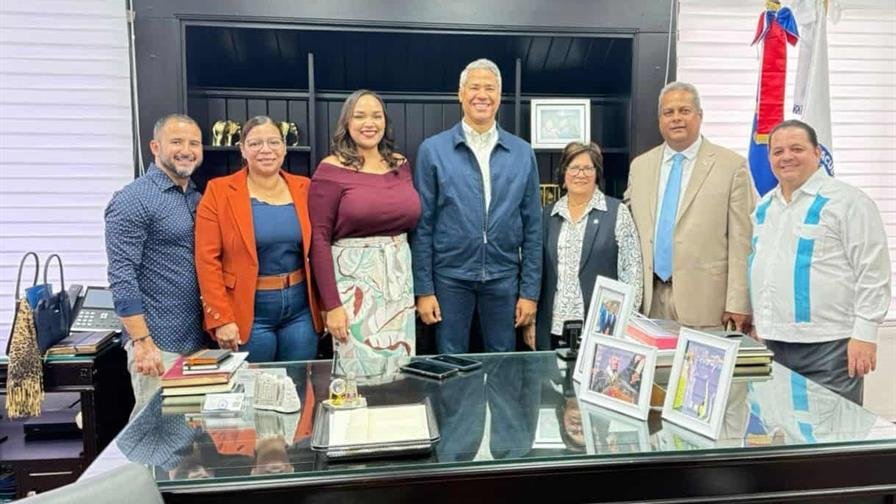 Diputados de Santiago valoran avances de Coraasan y otros proyectos