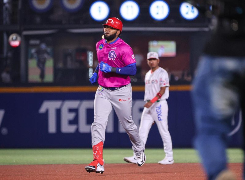 El Escogido cae 10-7 ante los Tomateros, equipo al que volverán a enfrentar este viernes