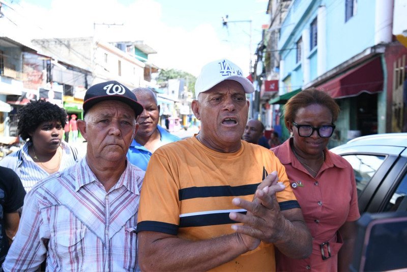 La Vaina de la Independencia: Choferes Exigen Compensación por Corredor Moderno