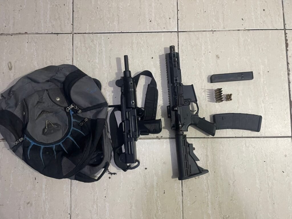 DICRIM Le Echó Mano a un Montro con Dos Fusiles: ¡Qué Vaina!