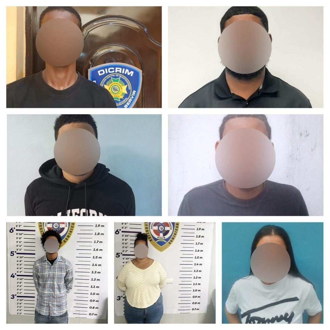 Se les acabó el coro: Policía apresa a siete por estafas electrónicas