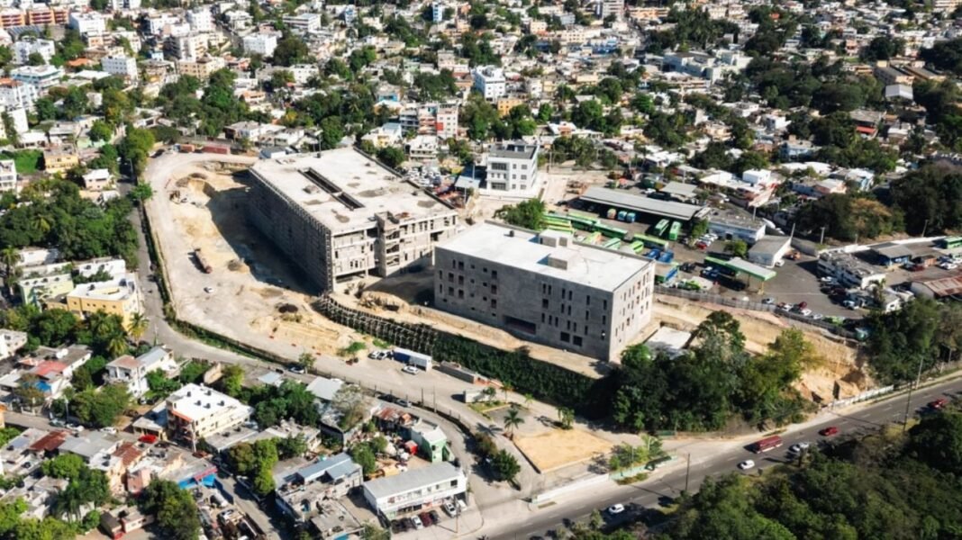 Ciudad Judicial de SDO: ¡Un Palo para la Modernización Judicial!