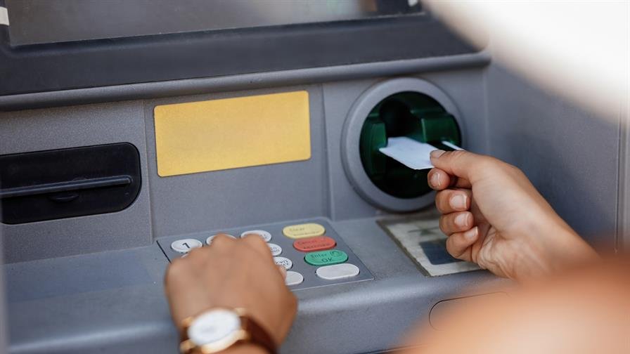 La Superintendencia reiteró a los bancos las reglas del bloqueo de cuentas