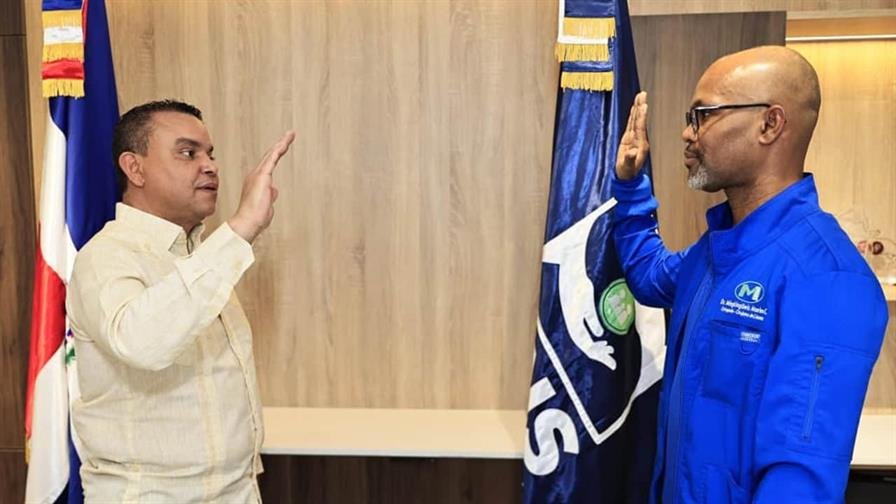 ¿Quién es Mingkingüeis Maarlem, el nuevo director del Hospital Salvador B. Gautier?