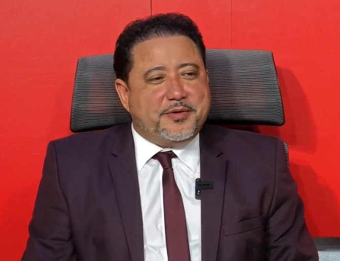 Urólogo destaca avances de la cirugía laparoscópica para tratar adherencias en la próstata