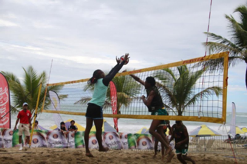 Cabarete se Pone ‘Jevi’ con el Voleibol Playero de Semana Santa Cabarete Listo para el Voleibol Playero de Semana Santa