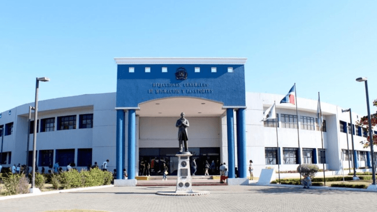 ¡Ojo, Extranjeros! Migración pone la vaina clara con los permisos de trabajo temporal Ojo, Extranjeros Migracion pone la vaina clara con los permisos de trabajo temporal