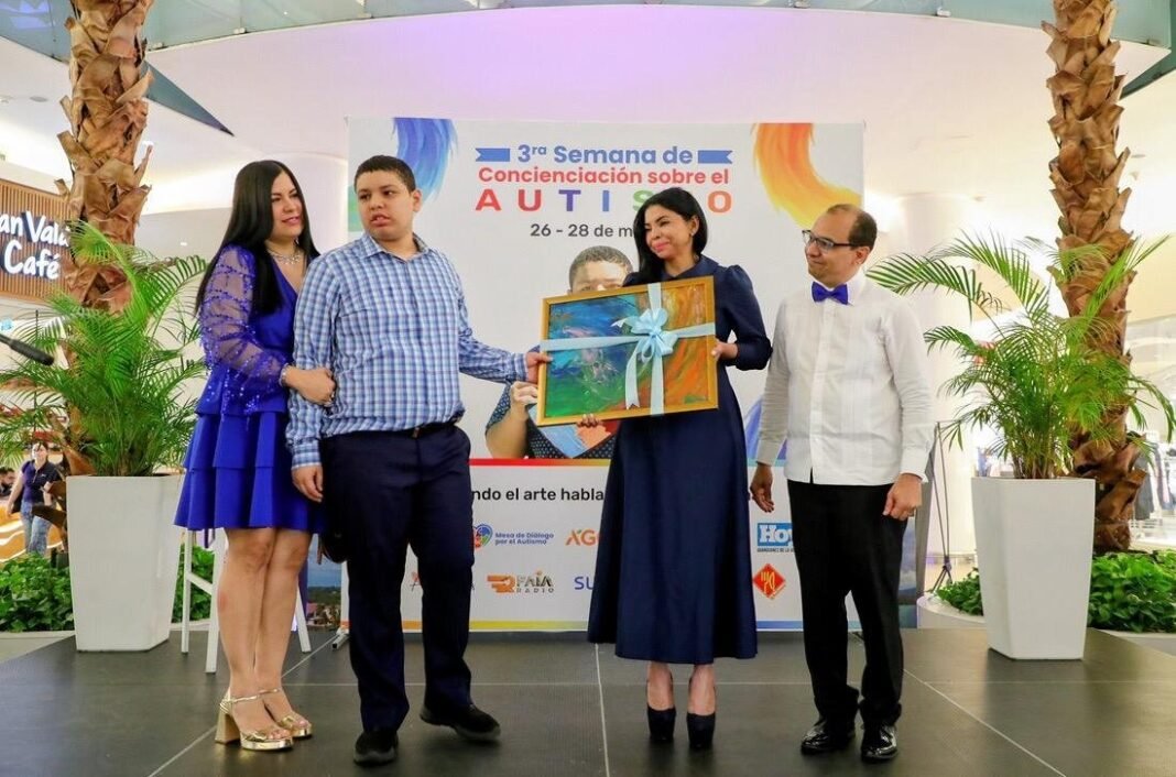 Yeni Berenice Reynoso y el Autismo: Un ‘Coro’ de Apoyo que ‘Ta Bacano’ en RD Yeni Berenice Reynoso y el Autismo: Un Apoyo Integral en RD