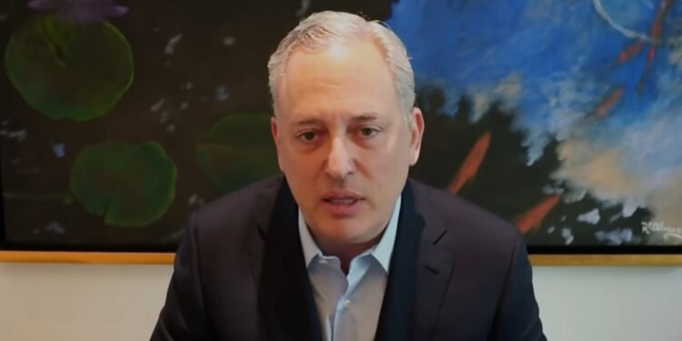 David Sacks: De Zar Cripto a figura clave de la Tecnología en la Casa Blanca.