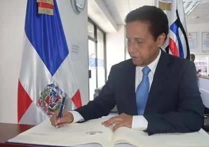 Adiós al ‘Bacano’ Carlos Batista Matos: Un Legado Inolvidable Adiós al periodista Carlos Batista Matos: Un legado inolvidable