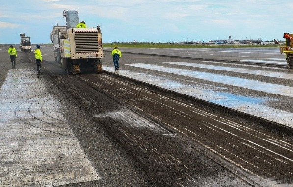 Aerodom invierte 20 MM en remodelacion de pista AILA