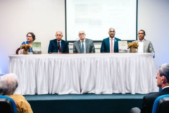 Los Gavilleros: La historia del Monte que nadie olvida