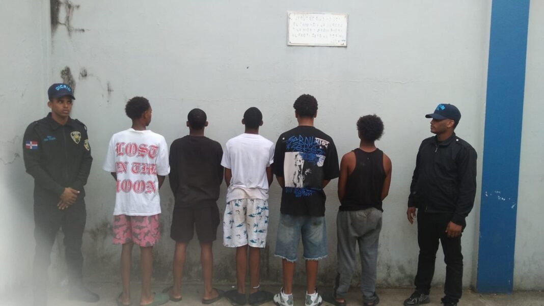 Apresan a Cinco por Crueldad Animal en Sabana Perdida