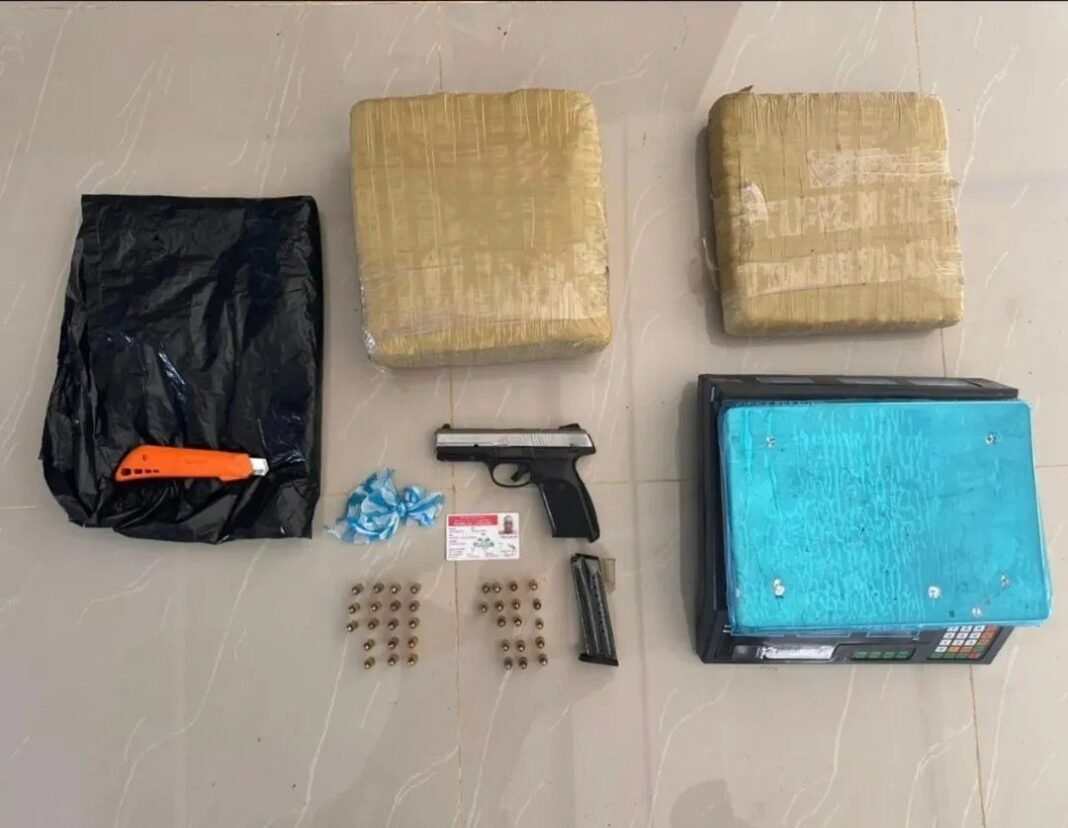 ¡Tremendo ´bacalao´! Dintel le ´cayó atrás´ a traficante en SDE Operativo Dintel Traficante Arrestado con Marihuana en Santo Domingo Este