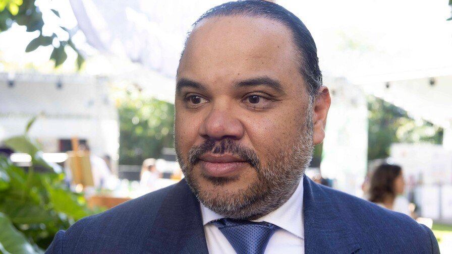 Defensor del Pueblo exige justicia tras la muerte de chofer en Santiago