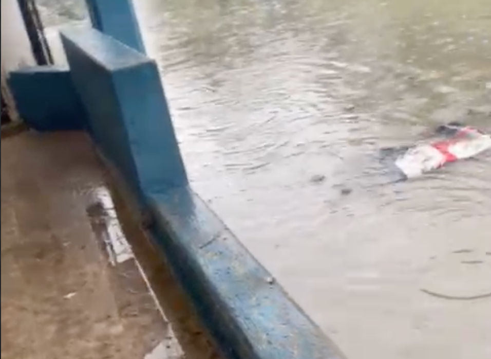 La ‘Vaina’ de las Inundaciones en Andrés, Boca Chica: ¡Más de 15 Años en el Agua! Inundaciones persistentes en Andrés, Boca Chica: 15 años sin solución