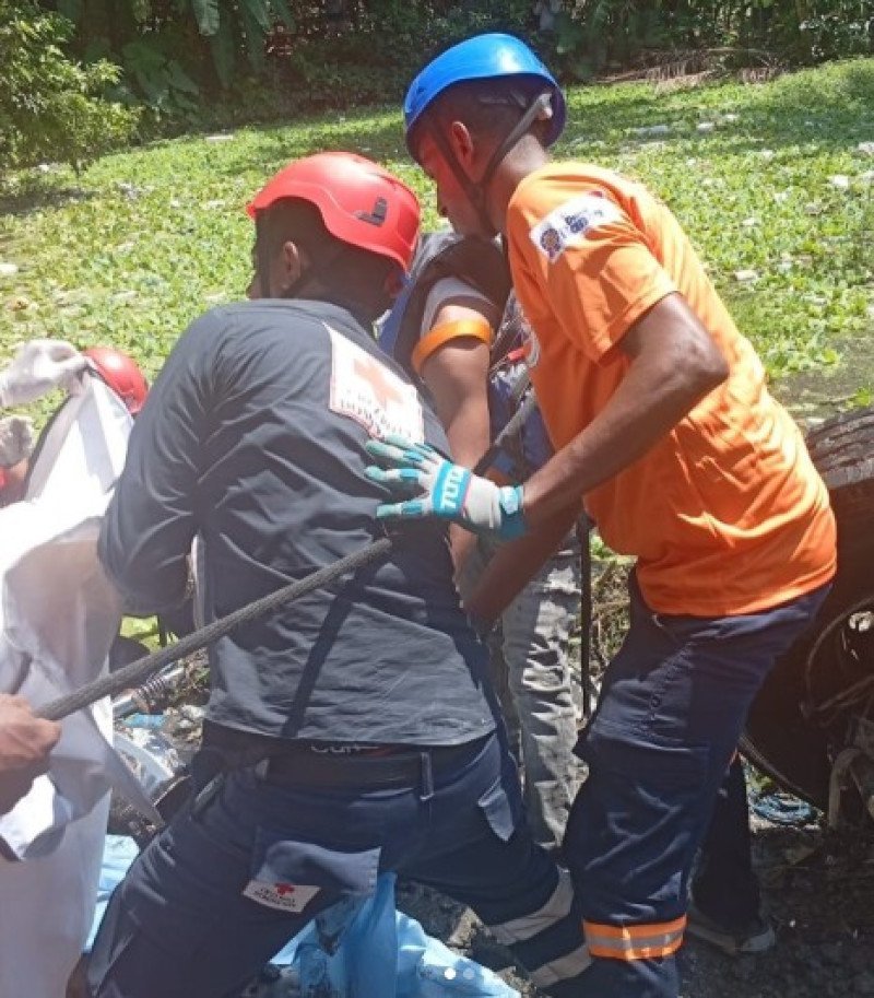 Accidente en la 6 de Noviembre: Tres Vidas Perdidas en San Cristóbal