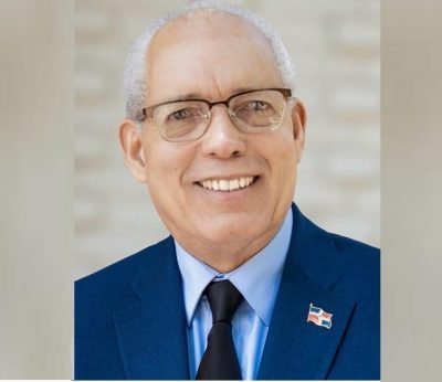 Meso-Mónica: La Leyenda del ‘Tigueraje’ Poético Dominicano Meso-Monica: La Leyenda del Repentismo Dominicano