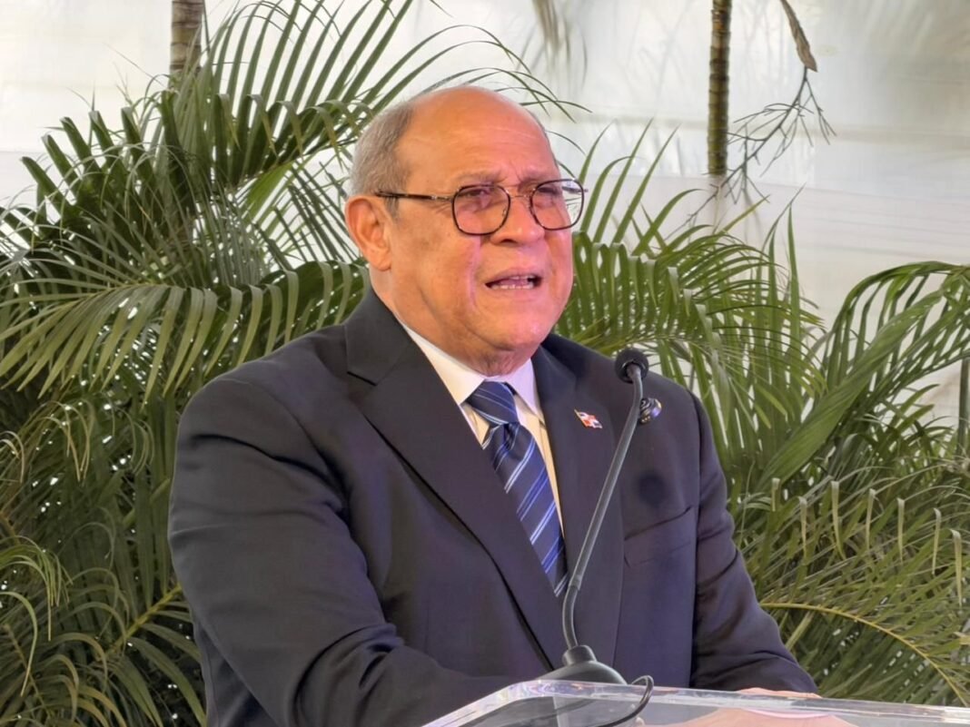 La ‘Vaina’ de la Reforma Educativa: Mescyt Busca Transformar el Sistema sin Relajo La Reforma Educativa: Mescyt Busca Transformar el Sistema