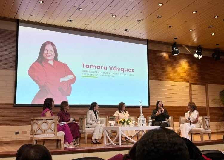 Mujeres Emprendedoras: La Vaina de los Préstamos Informales