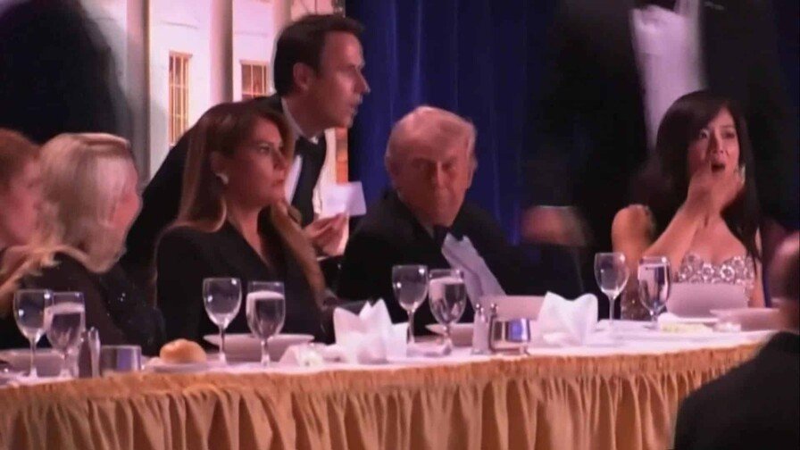El Terror en la Cena de Trump que Paralizó Washington