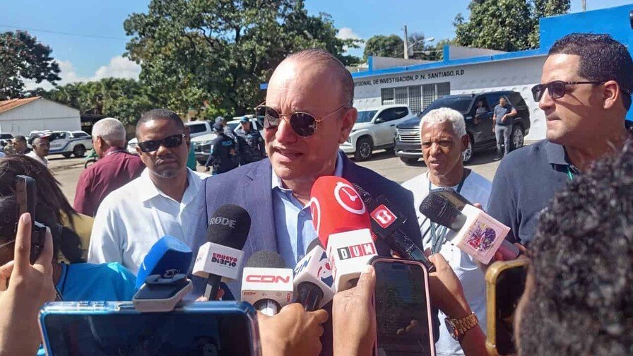 Ulises Rodriguez Enfrenta Reto de Transito en Santiago