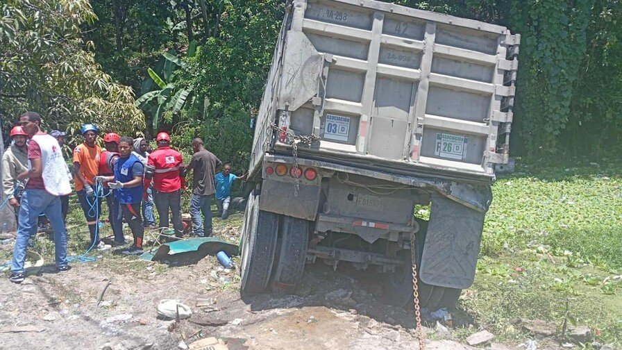 Accidente horrible en la 6 de Noviembre deja tres muertos