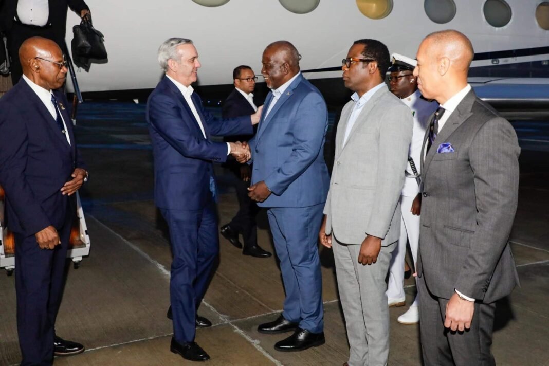 Abinader se la ‘Juega’ en Guyana: Un futuro energético ‘bacano’ para RD Abinader en Guyana: Un futuro energético para RD