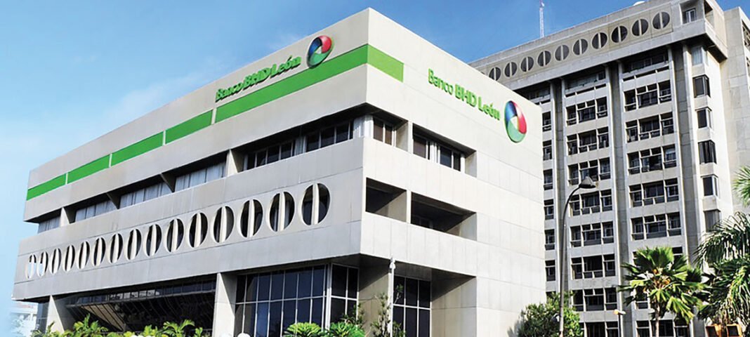 Fraude ‘Gordo’ en el BHD: Un ‘Tigueraje’ de RD$200 Millones Destapa la ‘Vaina’ Fraude Gordo en el BHD: Más de RD$200 Millones Destapa la Vaina