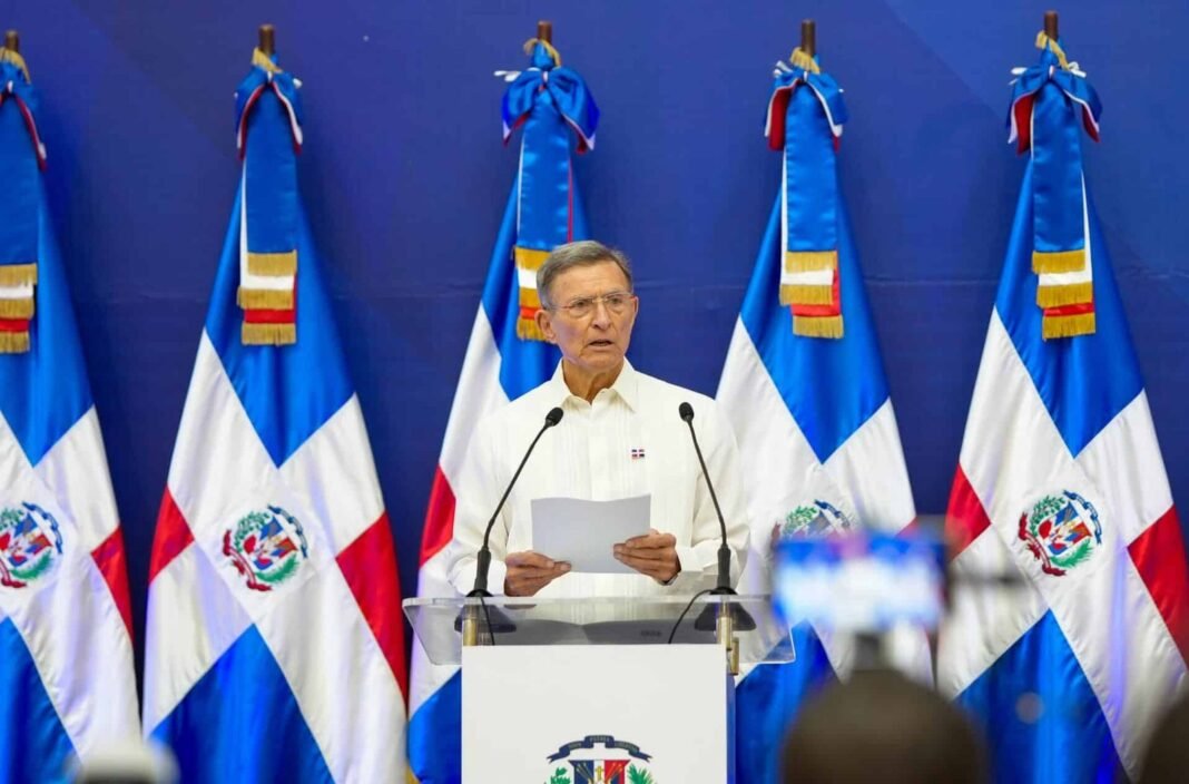 La ‘Vaina’ del Acuerdo Migratorio: Canciller Álvarez Aclara el ‘Coro’ con EE.UU. La Verdad del Acuerdo Migratorio: Canciller Álvarez Aclara con EE.UU.