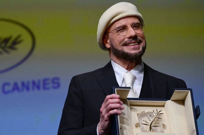 John Travolta se lleva la Palma de Oro en Cannes