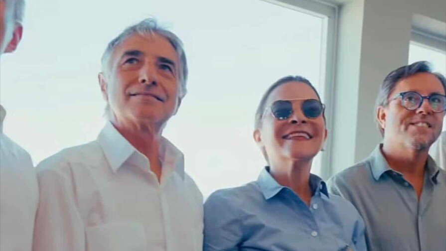Carolina Mejía se goza las ‘patronales’ de El Seibo: ¡Un ‘coro’ cultural bacano! Carolina Mejia disfruta las patronales de El Seibo: Un evento cultural