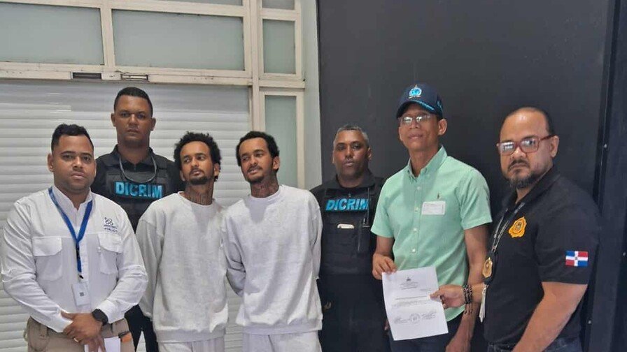 Cayo el tigueraje Deportan a los hermanos Mello por asalto a joyeria en el corazon de Cristo Rey