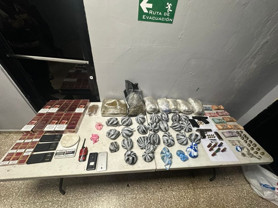 ‘El Tigueraje’ Cae: Desmantelan Punto de Droga en SFM y Buscan a ‘Yuyo’ El Tigueraje Cae Desmantelan Punto de Droga en SFM y Buscan a Yuyo