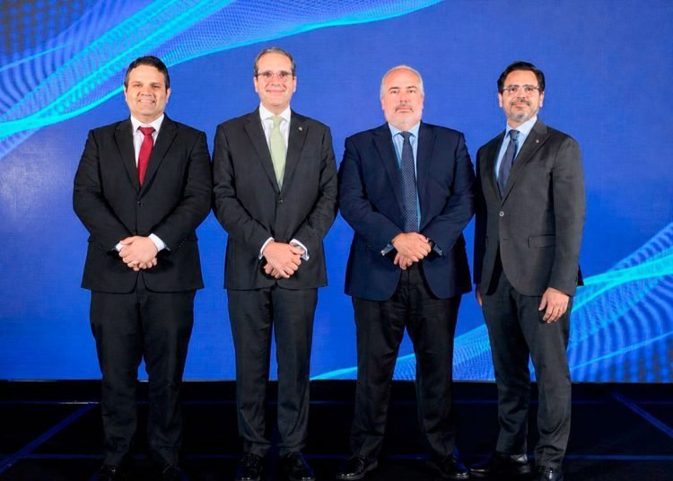 ¡Ojo con el peso! Economistas ven una ‘bajadita’ en 2026 Ojo con el peso: Economistas ven una bajada en 2026