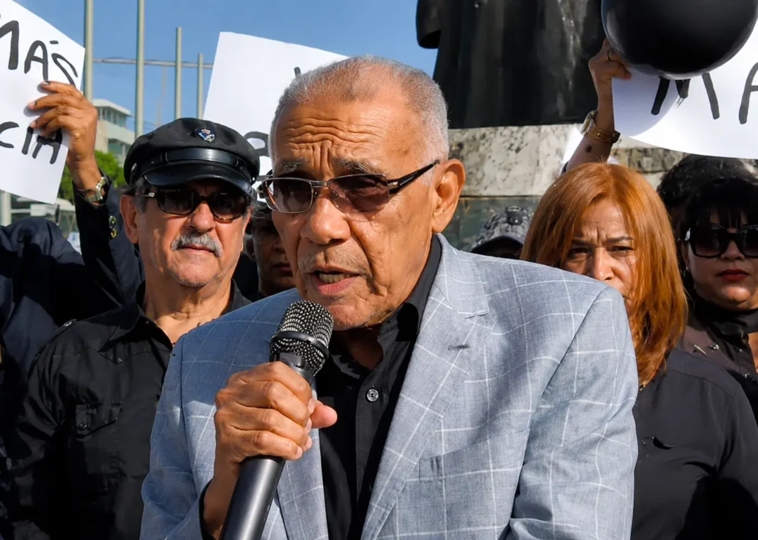 ¡Basta de esa ‘vaina’ de feminicidios! Ezequiel Molina y la lucha por nuestras mujeres Basta de feminicidios Ezequiel Molina y la lucha por nuestras mujeres