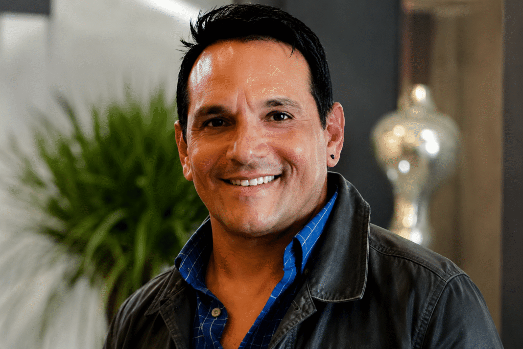 ¡’Echando un pulso’ por Iván Tejada: La solidaridad dominicana no tiene límites, klk! Iván Tejada: La solidaridad dominicana en acción