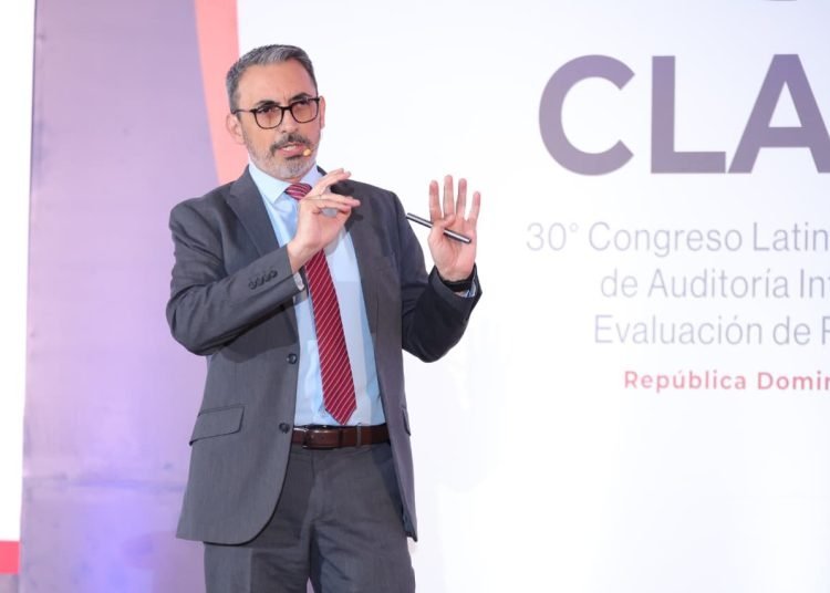 Fraude Digital: ¡El ‘Tigueraje’ Cibernético nos tiene en jaque! Fraude Digital: El Crimen Cibernético nos Tiene en Jaque