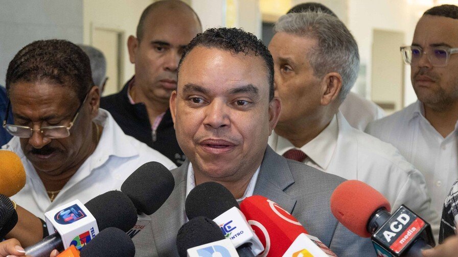 Gobierno acelera remozamiento de hospitales Gautier y Calventi