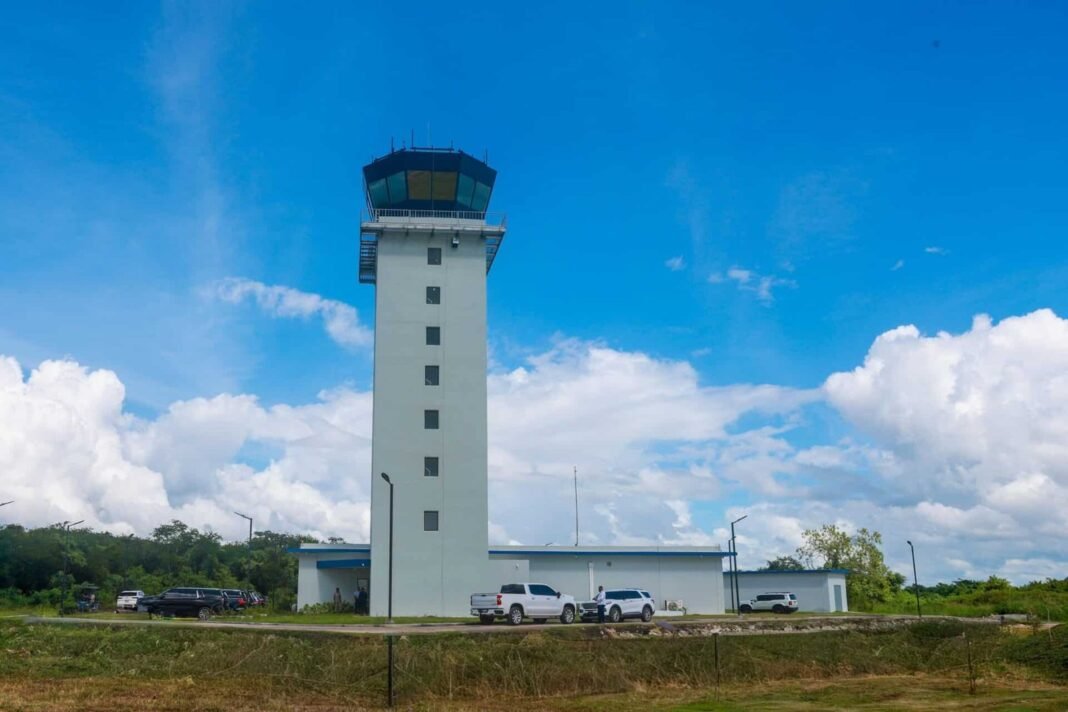 ¡Qué ‘Jevi’! Nueva Torre de Control en San Isidro Pone la Aviación Dominicana a Otro Nivel Nueva Torre de Control en San Isidro Pone la Aviación Dominicana a Otro Nivel