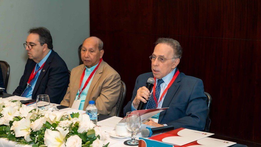 ADR supera expectativas en 2025 con servicios record