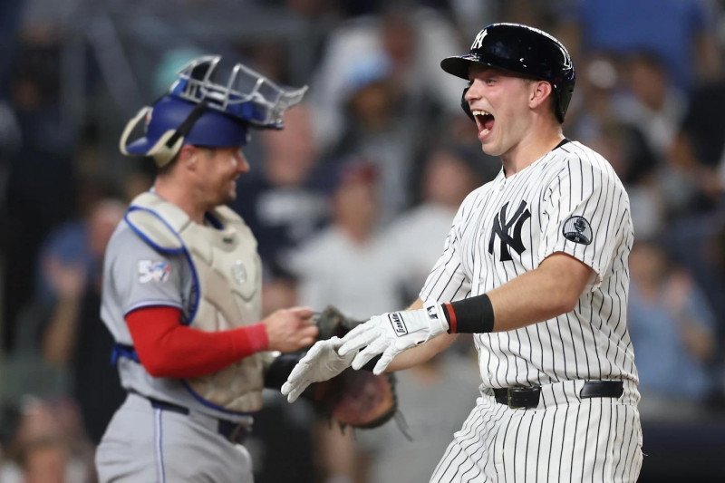 ¡Qué ‘Palo’! Los Yankees le meten su ‘coco’ a los Azulejos en un partido ‘jevi’ Yankees vencen Azulejos cuadrangulares Rice McMahon
