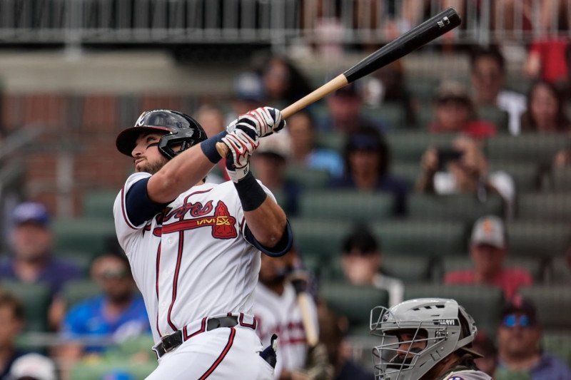 Los Bravos dan un palo a los Medias Rojas: Serie en el bolsillo!